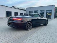 Gebraucht Mercedes E200 AMG 184 PS (135 kW) 2018 Schwarz Cabrio