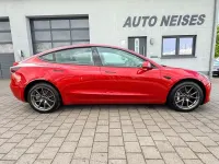 Gebraucht Tesla Model 3 366 kW (498 PS) 2022 Rot Limousine