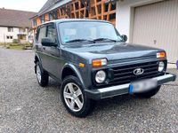 Gebraucht Lada niva 83 PS (61 kW) 2021 Grau SUV