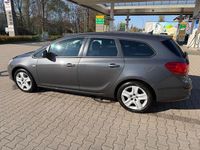 Gebraucht Opel Astra 160 PS (117 kW) 2011 Grau Kombi