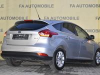 Gebraucht Ford Focus Titanium 125 PS (91 kW) 2015 Grau Limousine