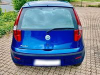 Gebraucht Fiat Punto 60 PS (44 kW) 2005 Blau Kleinwagen