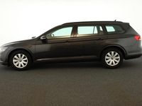 Gebraucht VW Passat Conceptline 122 PS (89 kW) 2023 Mangangrau metallic Kombi
