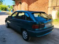 Gebraucht Opel Astra 75 PS (55 kW) 1997 Grün Kleinwagen