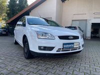 Gebraucht Ford Focus Style 109 PS (80 kW) 2007 Weiß Kombi
