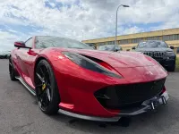 Gebraucht Ferrari 812 799 PS (587 kW) 2019 Rot Coupé
