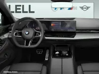 Gebraucht BMW 540 M Sport 286 PS (210 kW) 2025 Saphirschwarz Kombi