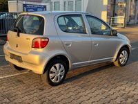 Gebraucht Toyota Yaris Sol 87 PS (63 kW) 2003 Grau Limousine