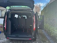 Gebraucht Ford Tourneo 170 PS (125 kW) 2017 Grau Van / Kleinbus