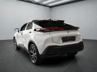 Neu Toyota C-HR 140 PS (102 kW) 2025 Weiß SUV