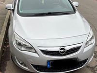 Gebraucht Opel Astra Selection 101 PS (74 kW) 2010 Silber Limousine