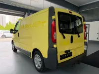 Gebraucht Renault Trafic 114 PS (83 kW) 2013 Gelb Van / Kleinbus