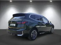Gebraucht BMW 230 M Sport 326 PS (239 kW) 2023 Gruen Kombi