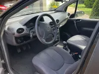 Second-hand Mercedes A140 82 CP (60 kW) 2000 Negru Hatchback