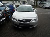 Gebraucht Opel Astra 125 PS (91 kW) 2012 Argon silber/ice silver (m2) Kombi