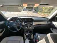 Gebraucht Mercedes E200 136 PS (100 kW) 2011 Schwarz Kombi