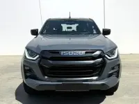 Gebraucht Isuzu D-Max 163 PS (119 kW) 2023 Grau Pickup