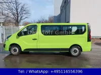 Gebraucht Opel Vivaro 95 PS (69 kW) 2018 Grün Van / Kleinbus