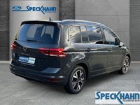 Gebraucht VW Touran Highline 150 PS (110 kW) 2024 Uranograu Van / Kleinbus