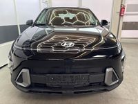 Neu Hyundai Kona Style 100 PS (73 kW) 2025 Schwarz metallic a2b SUV