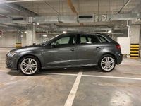 Gebraucht Audi A3 Sportback e-tron Sport 150 PS (110 kW) 2020 Grau Kleinwagen