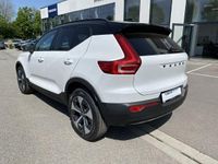 Gebraucht Volvo XC40 R-Design 163 PS (119 kW) 2022 Weiss SUV