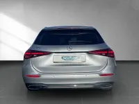 Gebraucht Mercedes C180 Avantgarde 170 PS (125 kW) 2023 Silber Limousine