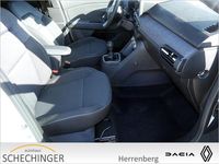 Neu Dacia Jogger Expression 122 PS (89 kW) 2026 Weiß Van / Kleinbus