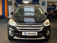 Gebraucht Ford Kuga Titanium 150 PS (110 kW) 2017 Schwarz SUV