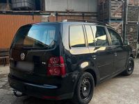 Gebraucht VW Touran 140 PS (102 kW) 2009 Schwarz Van / Kleinbus