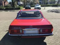 Gebraucht Mercedes SL300 186 PS (136 kW) 1986 Rot Cabrio