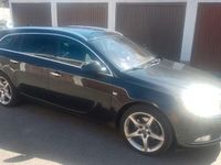 Usado Opel Insignia Active 160 HP (117 kW) 2013 Preto Carrinha