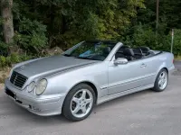 Gebraucht Mercedes CLK230 194 PS (142 kW) 2000 Silber Cabrio