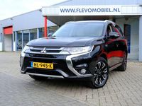 Gebraucht Mitsubishi Outlander P-HEV Edition 121 PS (88 kW) 2015 Schwarz SUV