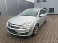 Gebraucht Opel Astra Edition 116 PS (85 kW) 2008 Silber Kombi