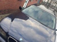 Gebraucht BMW 520 136 PS (100 kW) 2002 Blau Kombi