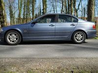 Gebraucht BMW 320 Sport Line 170 PS (125 kW) 2001 Blau Limousine