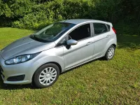 Gebraucht Ford Fiesta 60 PS (44 kW) 2014 Silber Kleinwagen