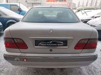 gebraucht Mercedes E280 Elegance /Klima/Temp./Autom./Allwetter