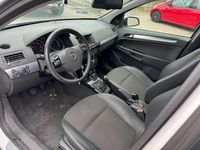 Gebraucht Opel Astra Cosmo 125 PS (91 kW) 2008 Weiß Limousine