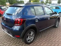 Gebraucht Dacia Sandero Essentiel 90 PS (66 kW) 2019 Kosmosblau (blau) Limousine