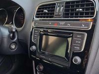 Gebraucht VW Polo Sound 60 PS (44 kW) 2017 Blau Limousine