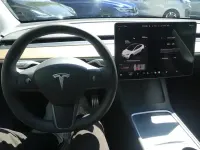 Gebraucht Tesla Model Y Performance 392 kW (534 PS) 2023 Weiss (metallic) SUV