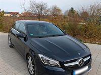 Gebraucht Mercedes CLA220 170 PS (125 kW) 2018 Blau Limousine
