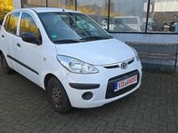 Gebraucht Hyundai i10 67 PS (49 kW) 2011 Weiß Kleinwagen