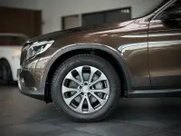 Gebraucht Mercedes GLC250 Exclusive 211 PS (155 kW) 2015 Manufaktur citrinbraun SUV
