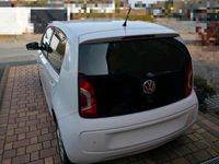 Gebraucht VW up! 59 PS (43 kW) 2016 Weiß Kleinwagen