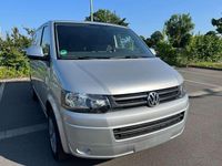Gebraucht VW Transporter 140 PS (102 kW) 2012 Reflexsilber metallic Van