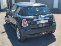 Gebraucht Mini ONE 95 PS (69 kW) 2010 Schwarz Kleinwagen