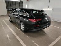 Gebraucht Mercedes CLA180 116 PS (85 kW) 2021 Schwarz Limousine